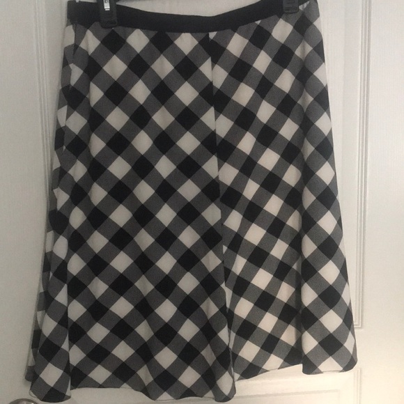 Ann Taylor skirt - Picture 3 of 3